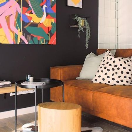 Smart Art :) Z Bezplatnym Parkingiem Podziemnym Apartment Келце Екстериор снимка